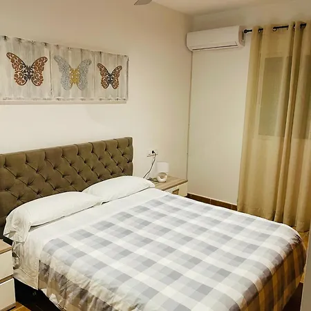 아파트 Piso Abril